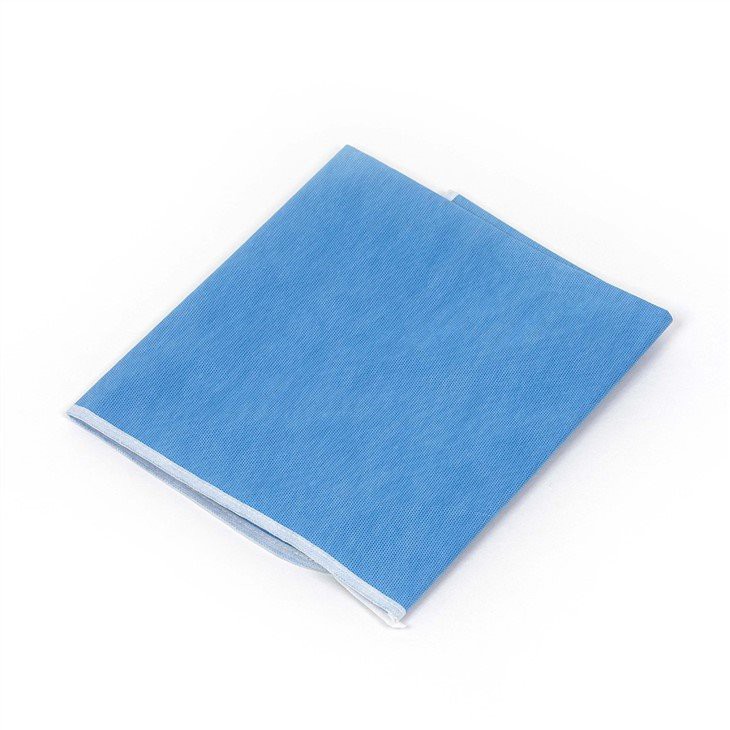 Disposable pillow case with zipper